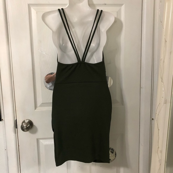 NWT PRETTY LITTLE THING Army Green Body Con Dress - Picture 5 of 7